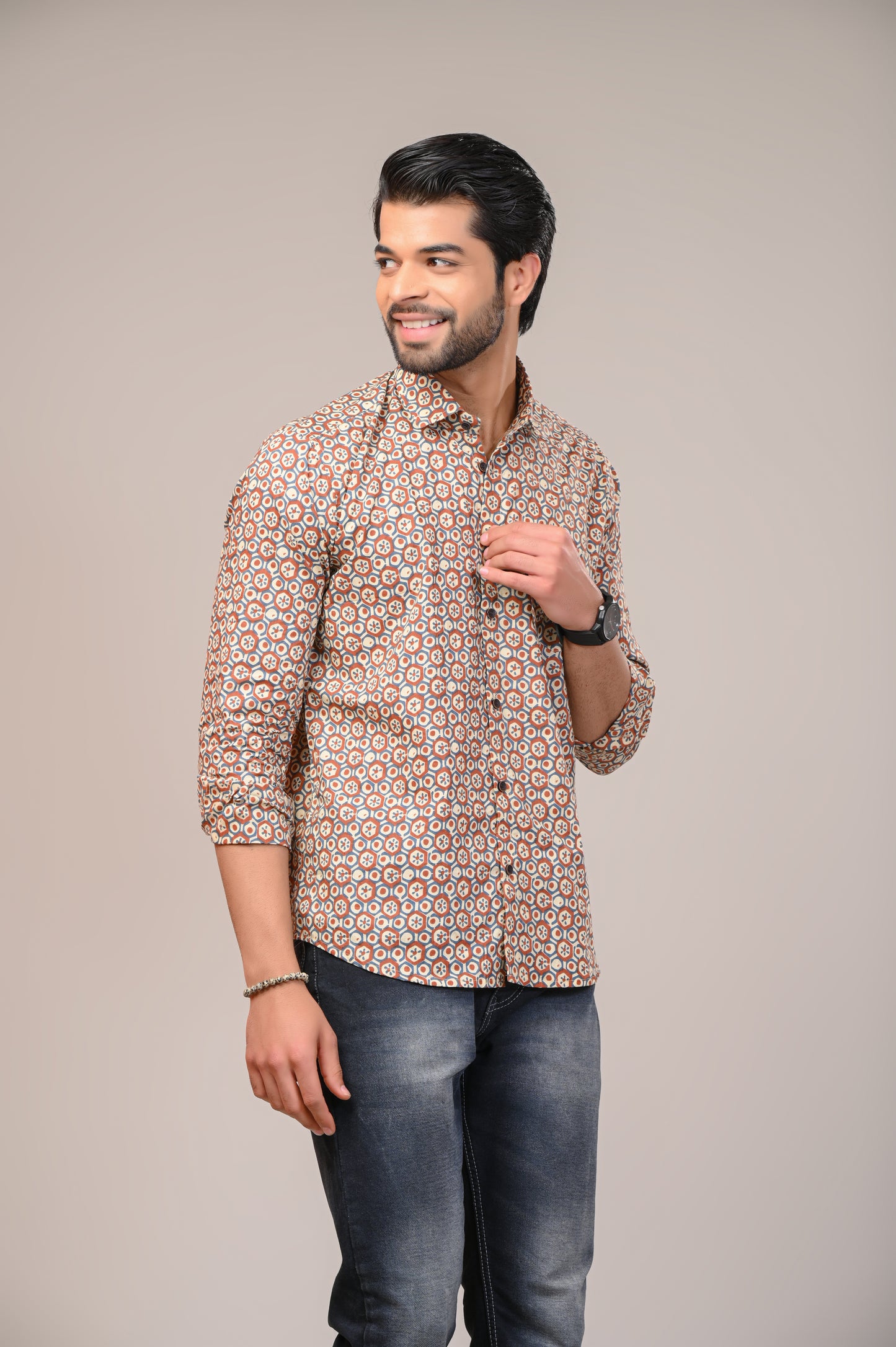 Shape Shift Print Full Sleeve Shirt