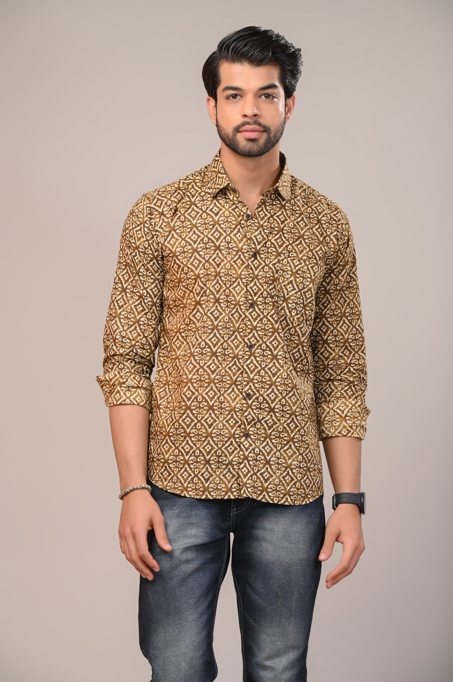 Kaleidoscopic Creation Print Full Sleeve Shirt