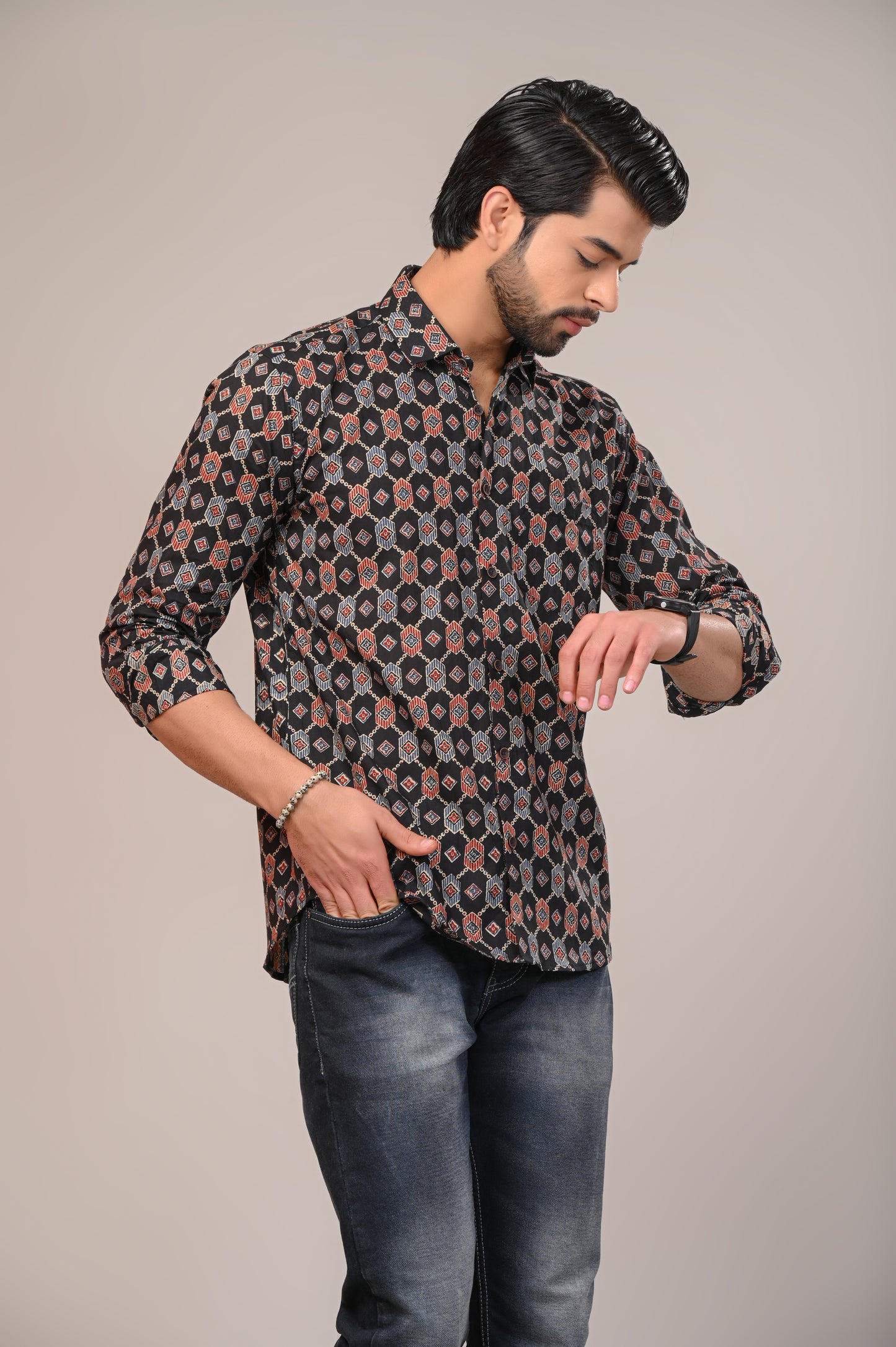 Surreal Spectrum Print Full Sleeve Shirt