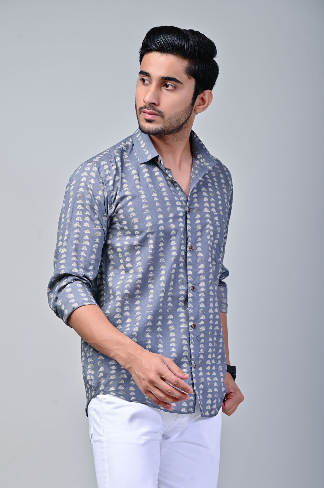 Grey Pyramid Print Full Sleeve Shirt