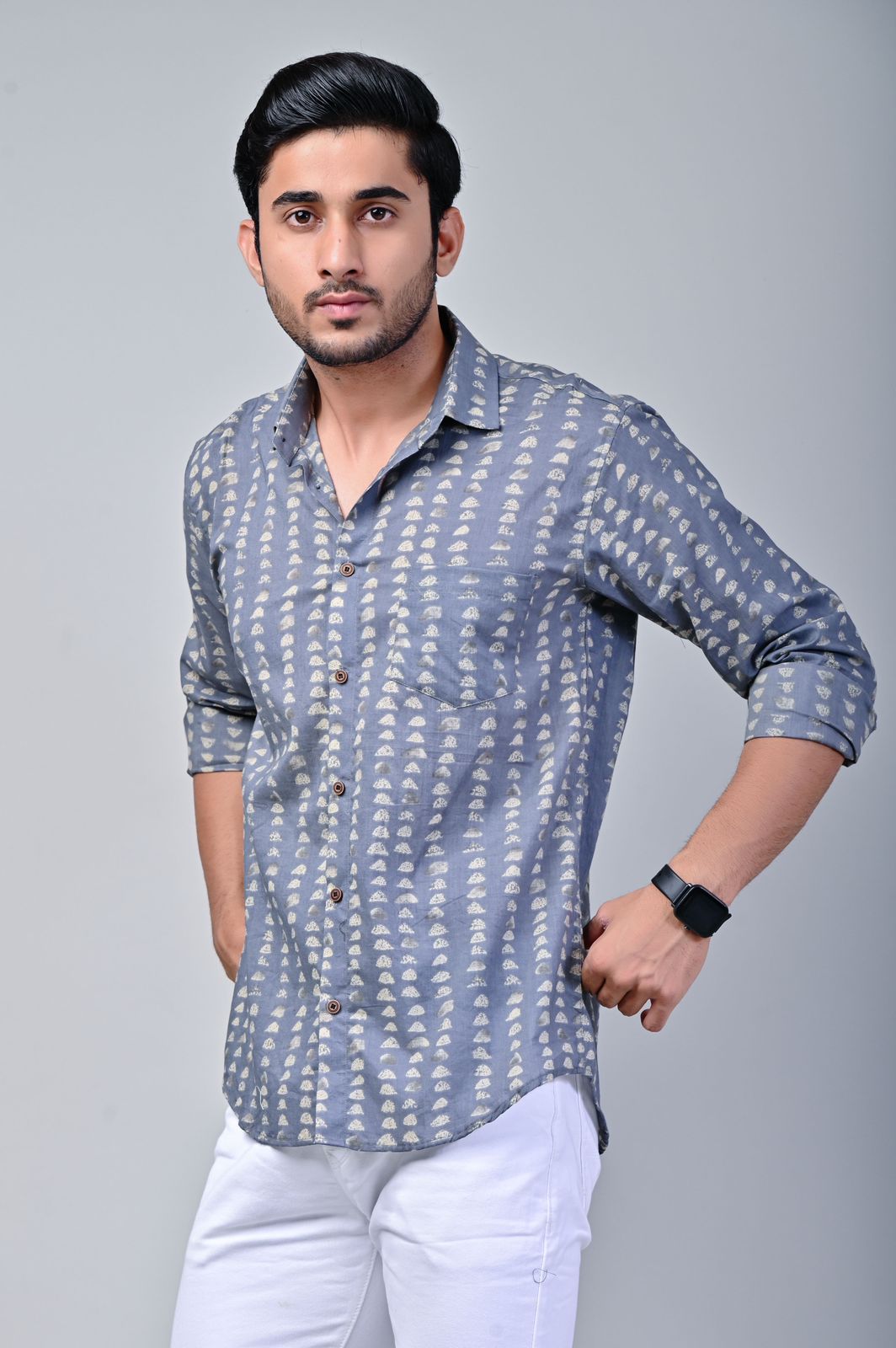 Grey Pyramid Print Full Sleeve Shirt