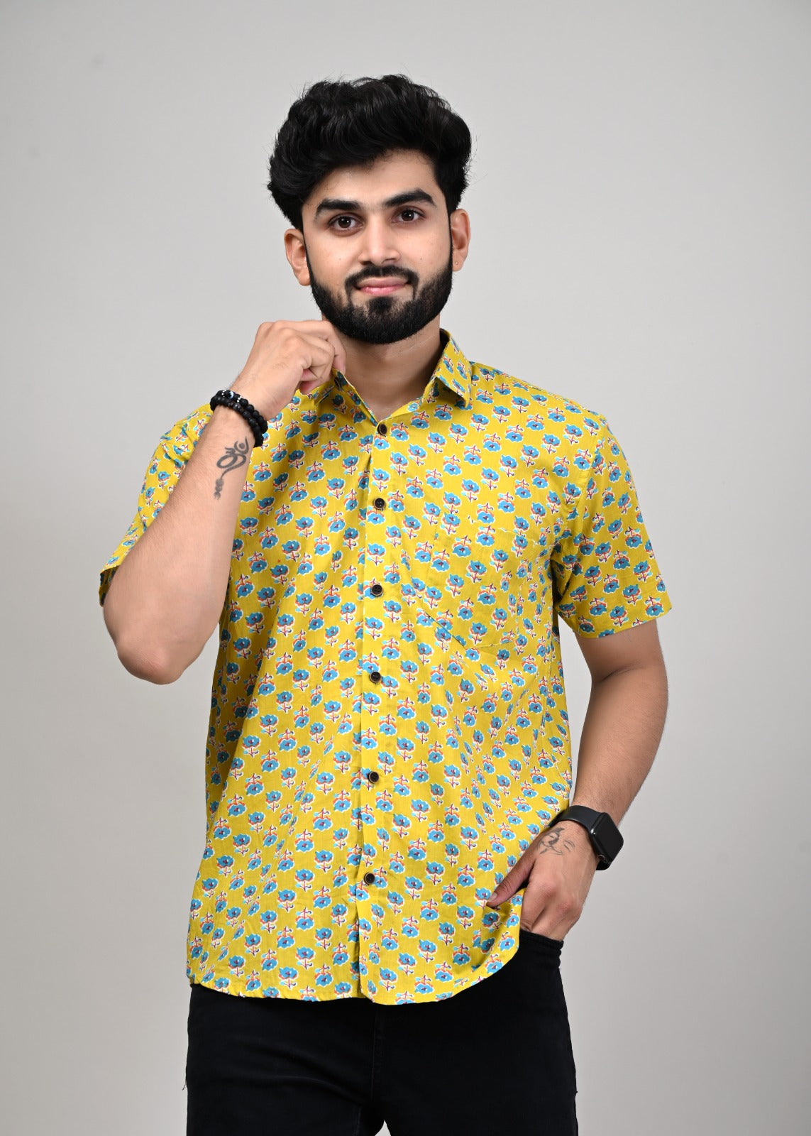 Cornflower Sunlit Delight Men’s Half Sleeve Printed Shirt