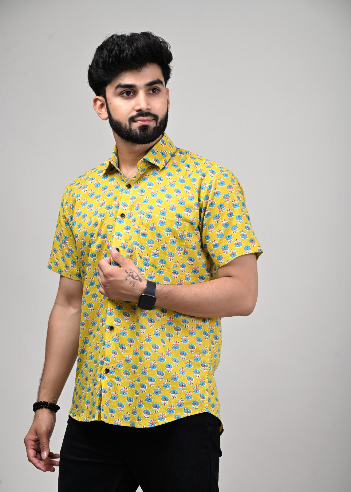Cornflower Sunlit Delight Men’s Half Sleeve Printed Shirt