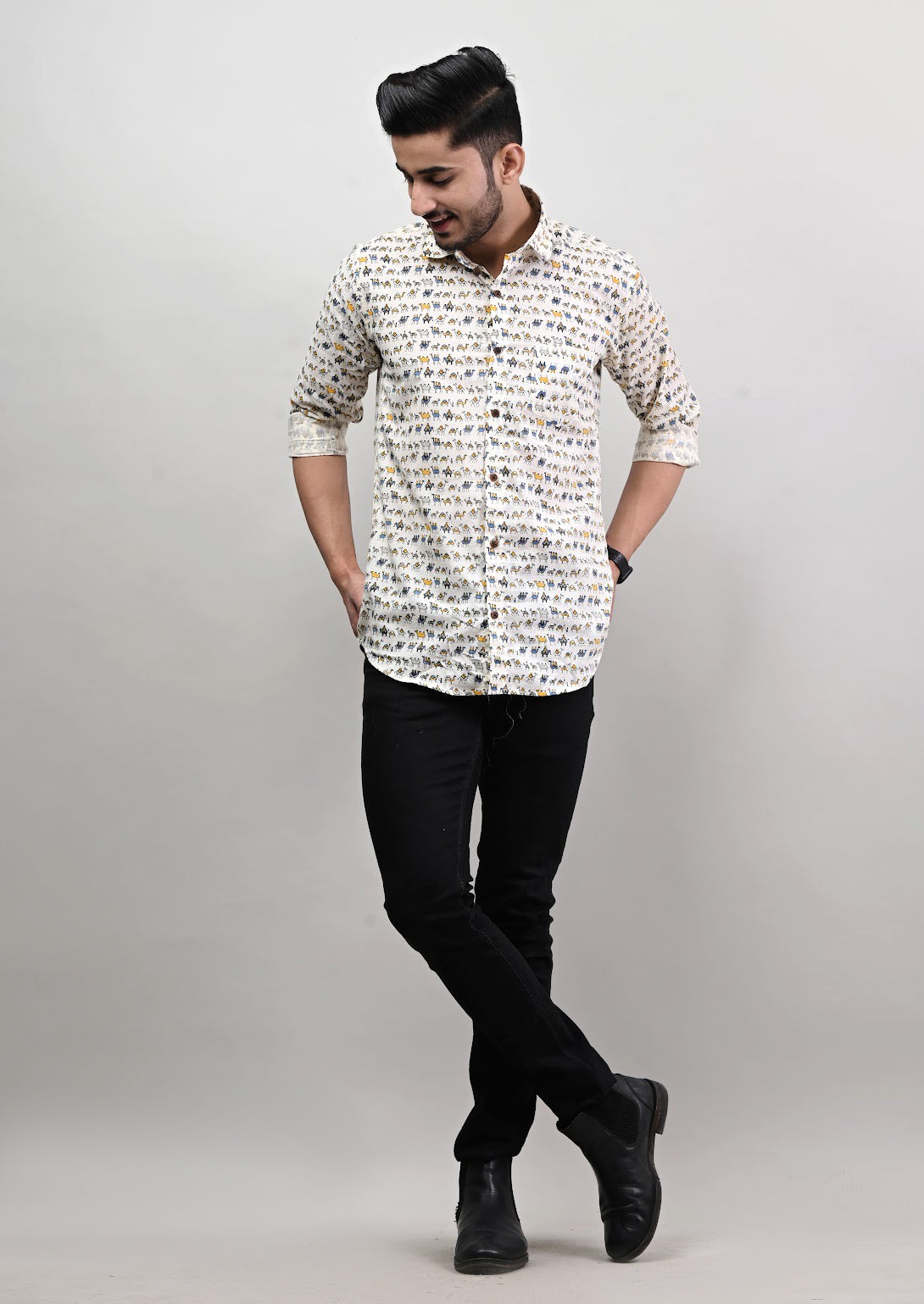Camel Caravan Pattern Men’s Full Sleeve Shirt