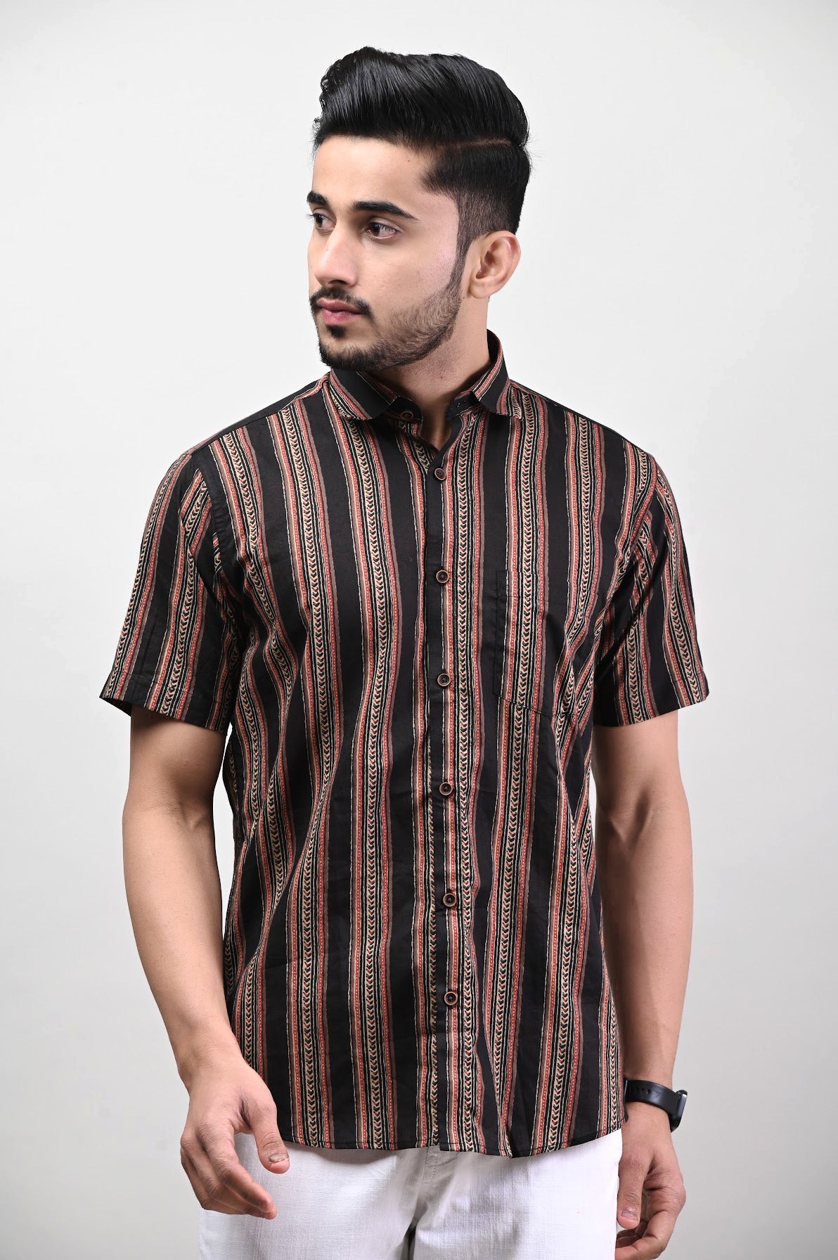 Abstract Stripes Print Men’s Half Sleeve Shirt