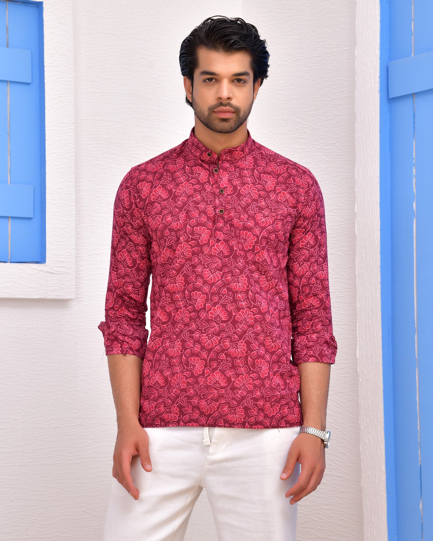 Phoolkari Jaal Short Kurta