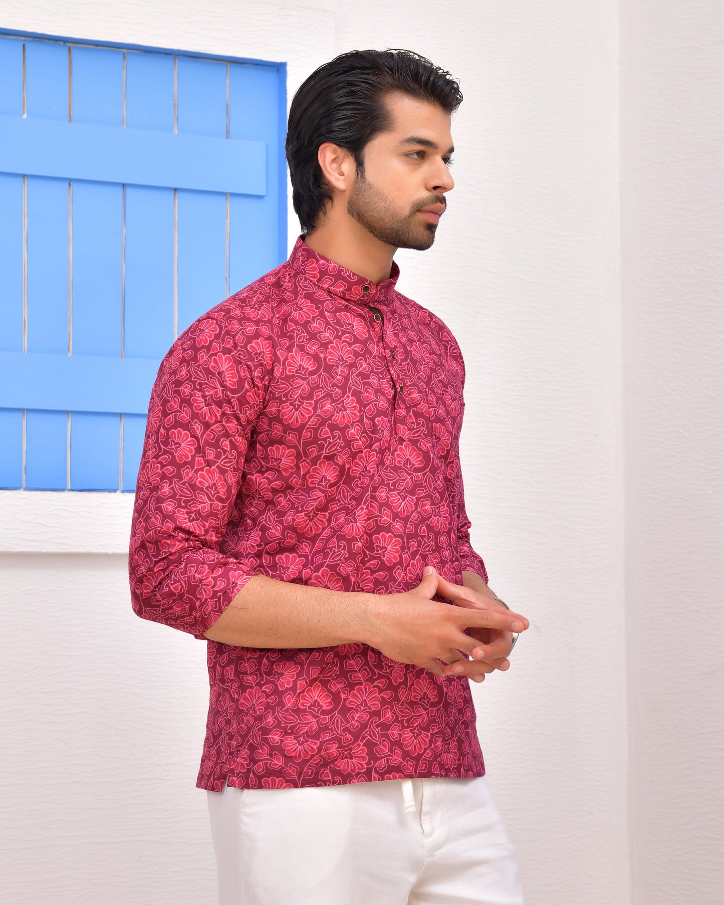 Phoolkari Jaal Short Kurta