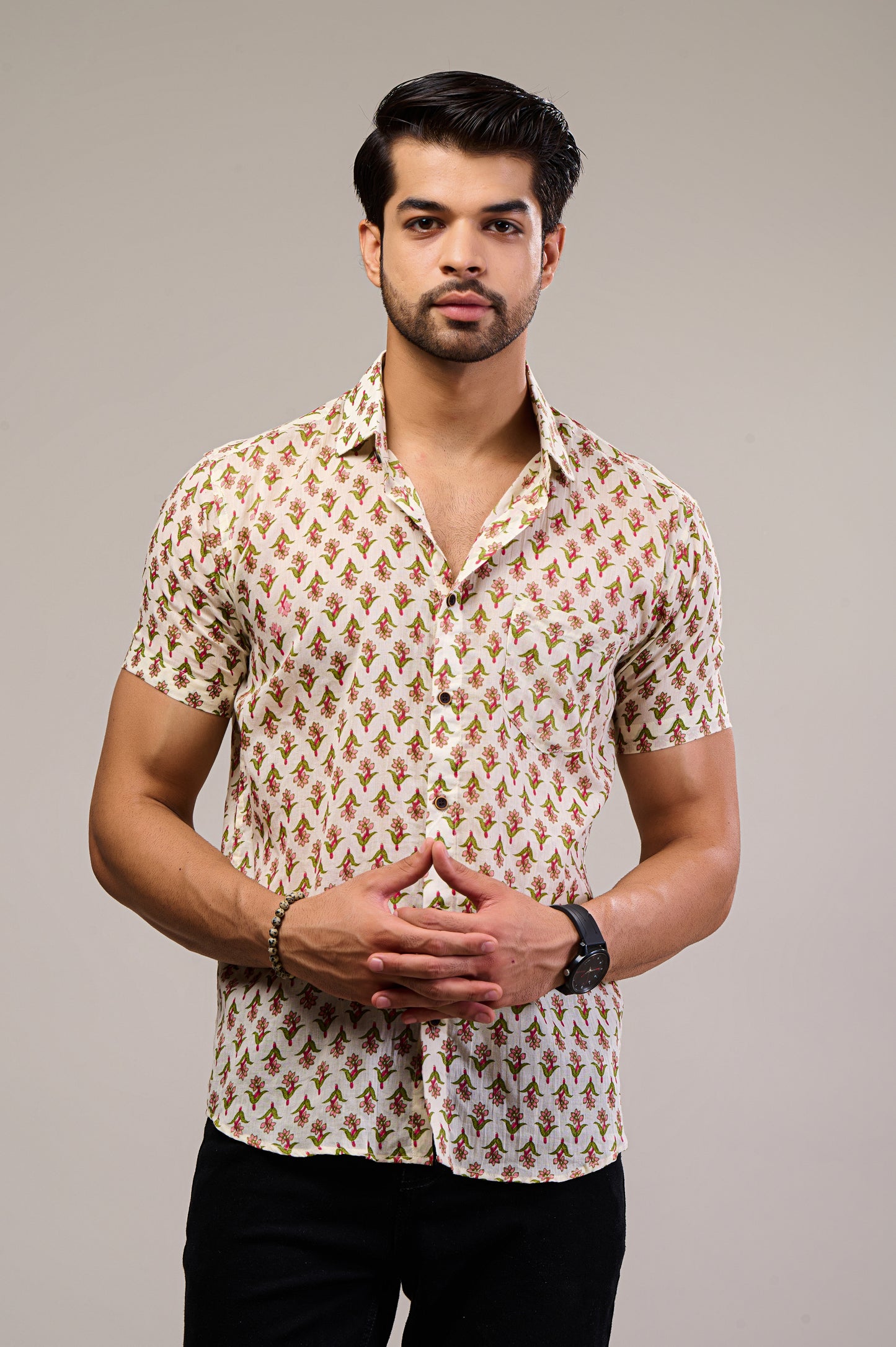 Vivid Vine Men’s Half Sleeve Printed Shirt