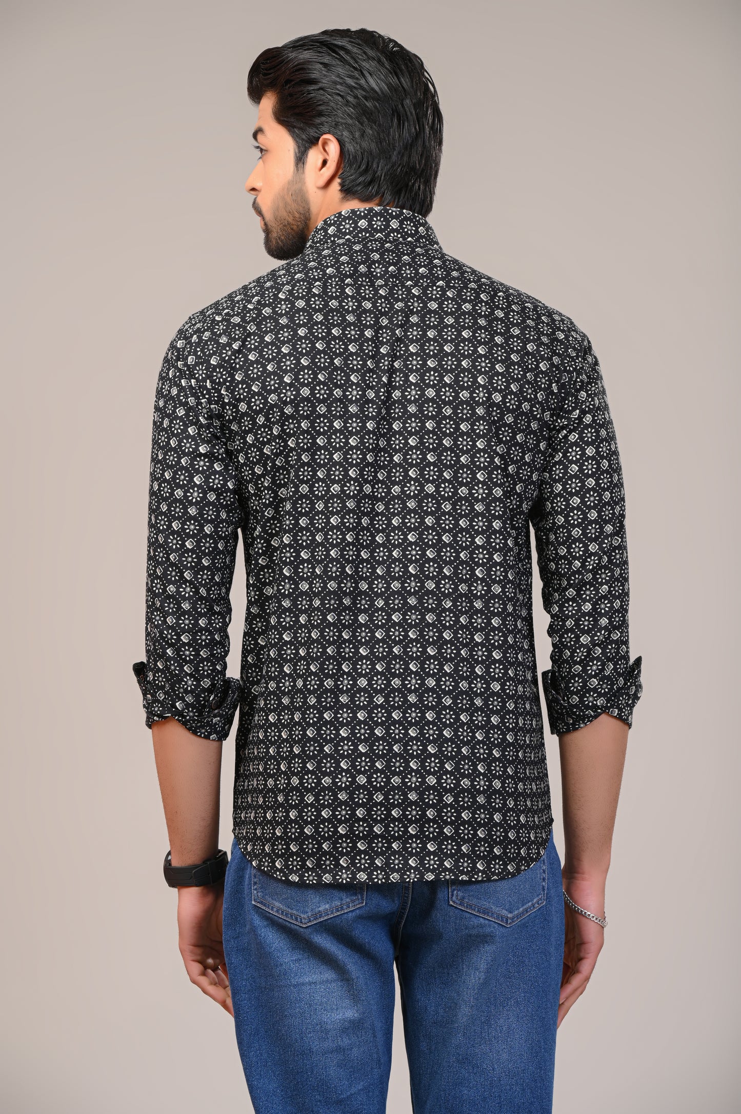 Geometrical Print Full Sleeve Shirt