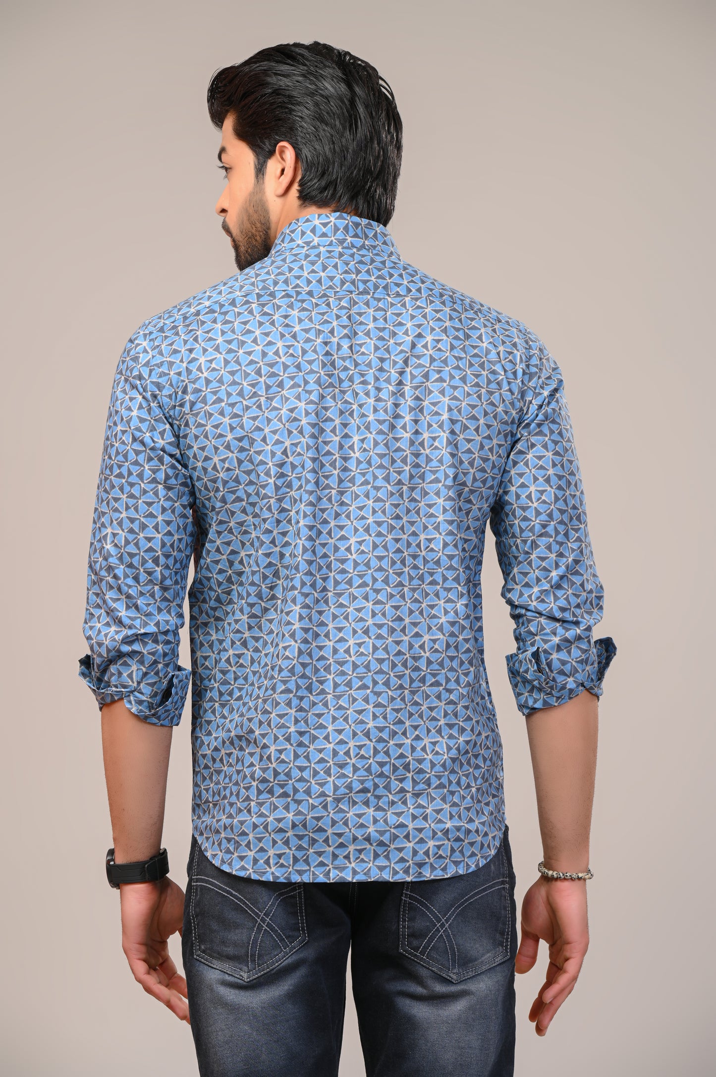 Geometrical Print Full Sleeve Shirt