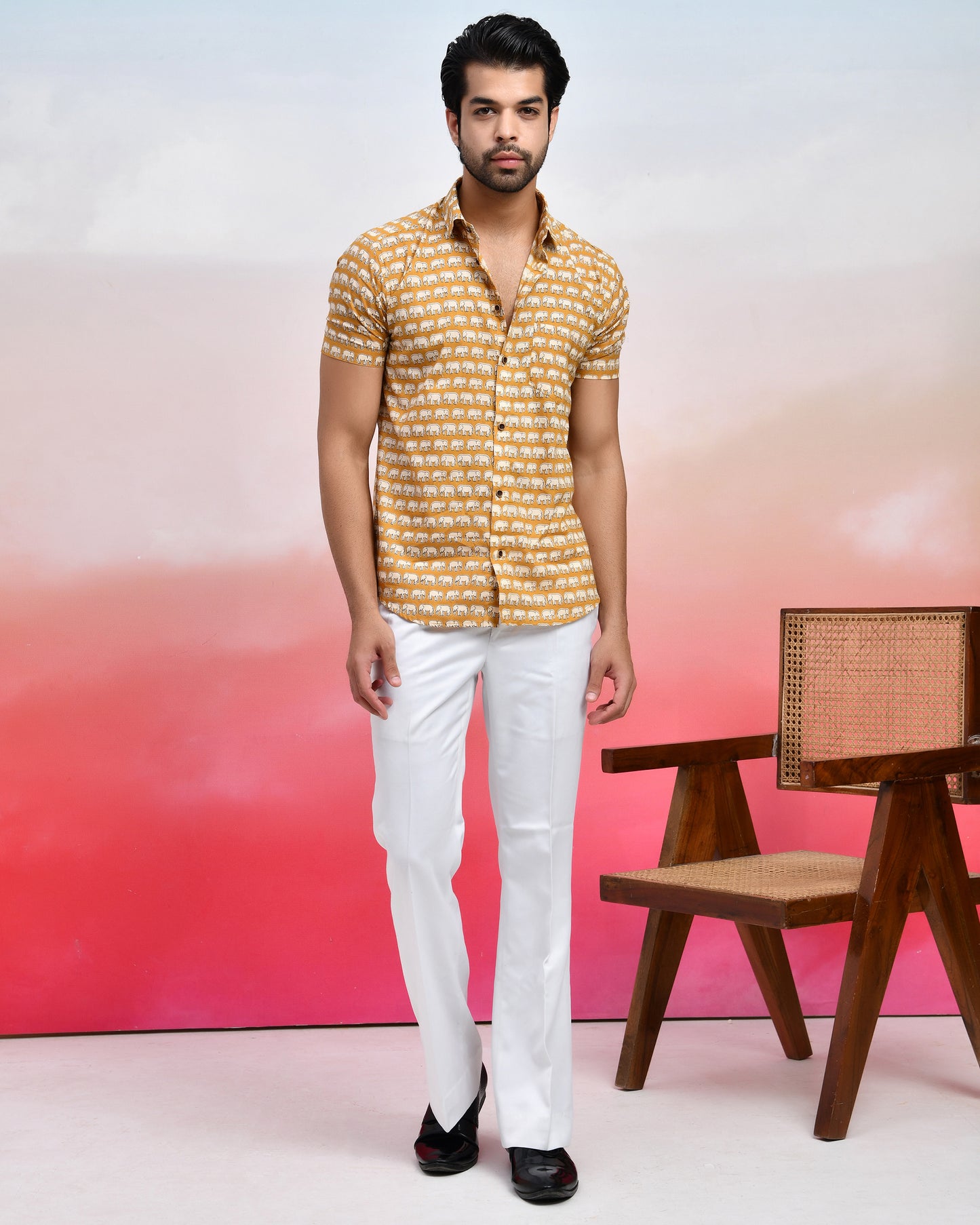 Elephant Motif Classic Men's  Half Sleeves Shirt