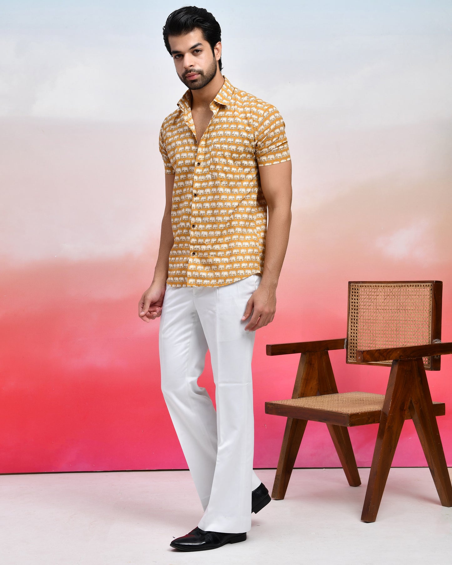 Elephant Motif Classic Men's  Half Sleeves Shirt