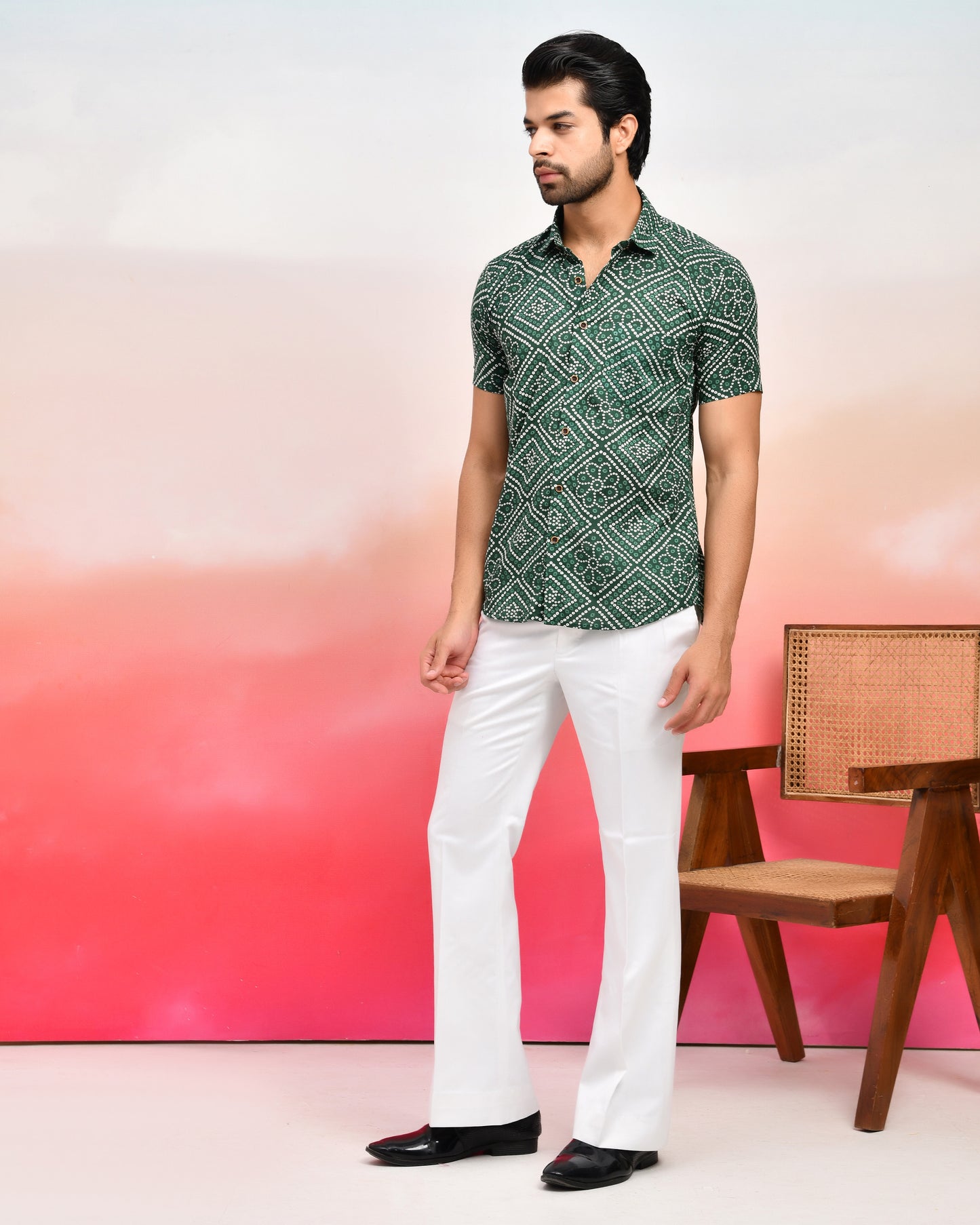 Green Bandhani Print Cotton Men's  Half Sleeves Shirt