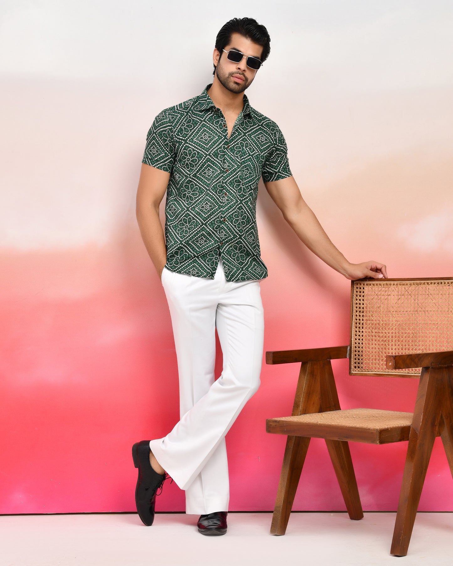 Green Bandhani Print Cotton Men's  Half Sleeves Shirt