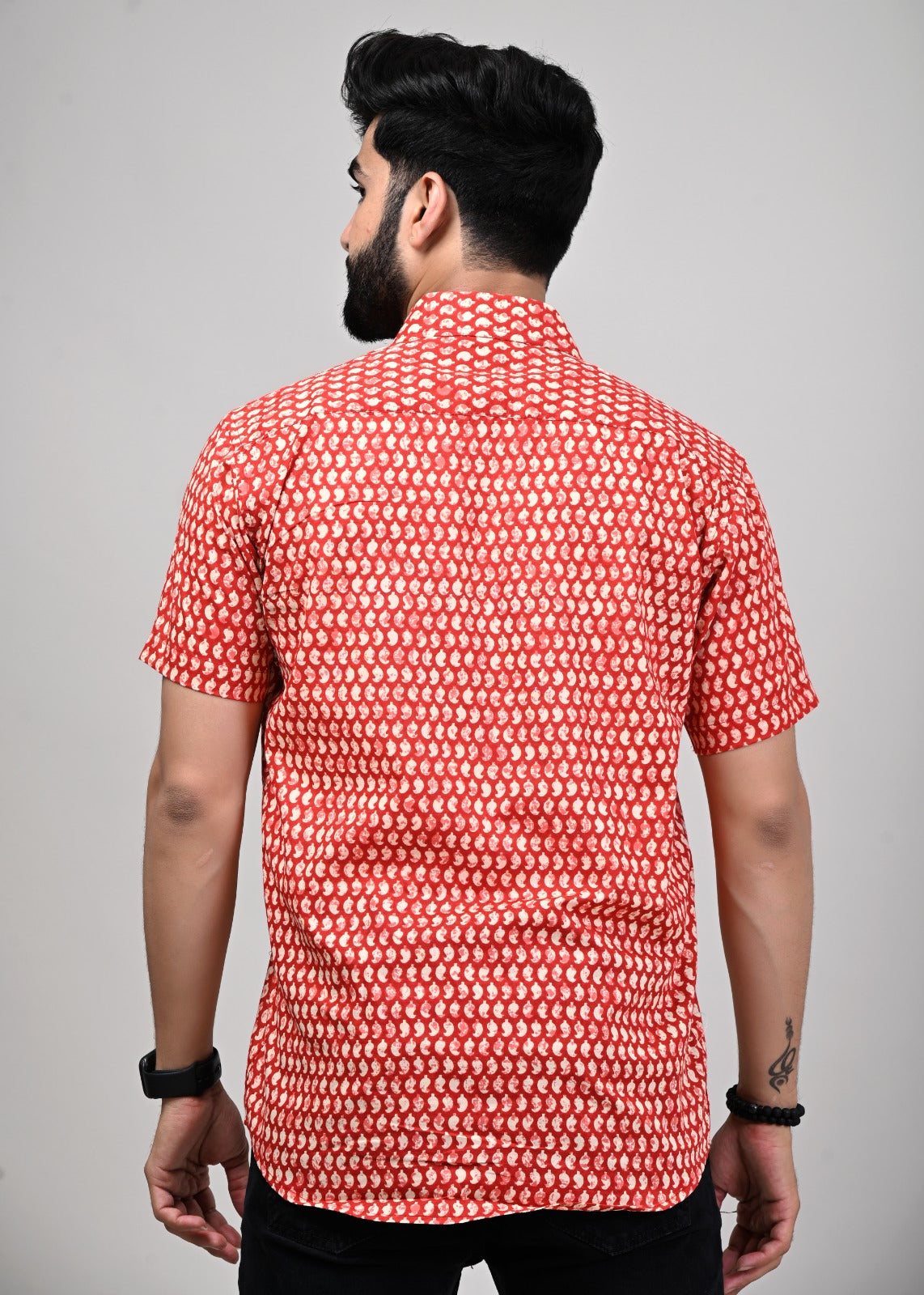 Red Symmetric Nexus Men’s Half Sleeve Printed Shirt